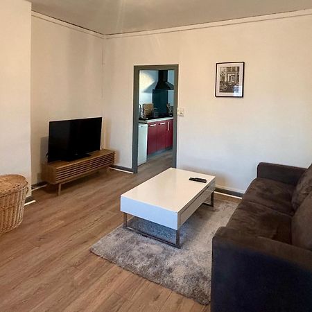 Agreable Maison De Ville Avec Jardin Сен Дизие Екстериор снимка